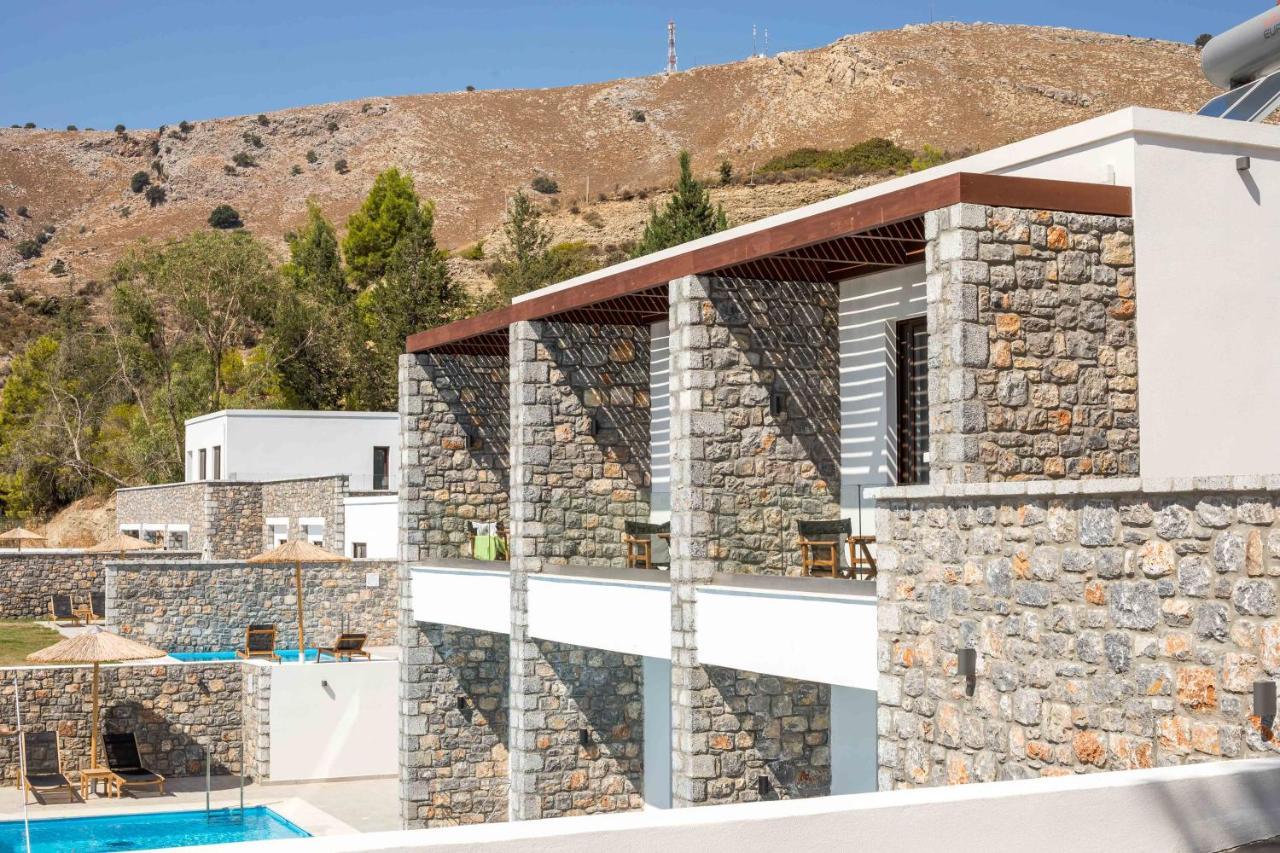 Terra Pietra Luxury Villas & Suites 拉多斯 外观 照片